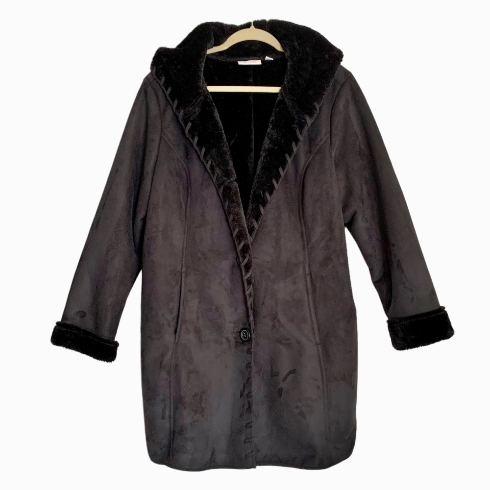 D&Co Coat Faux Suede and Fur with Whipstitched edging. Dark Brown.Women’s SZ L